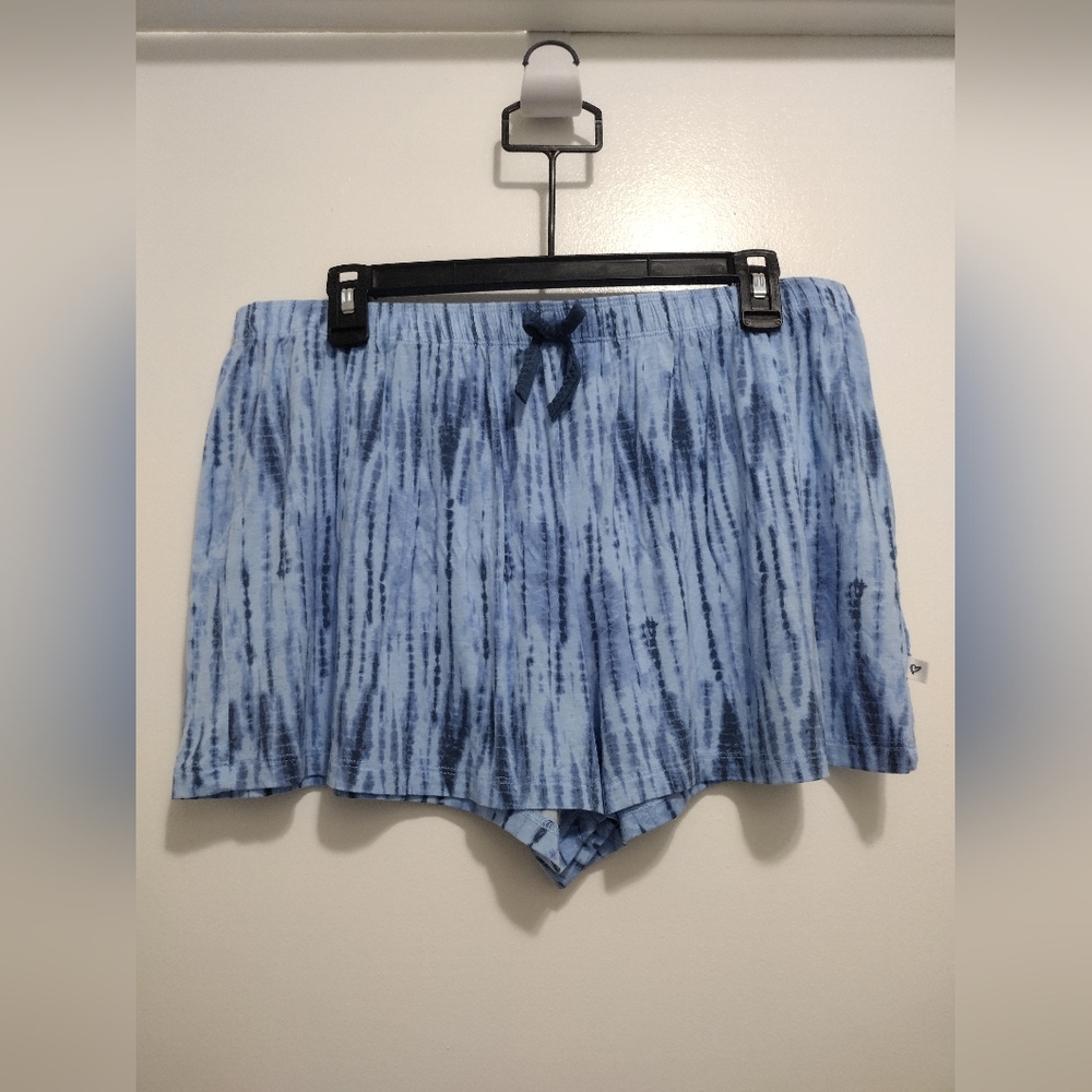 J+B Shorts Size L